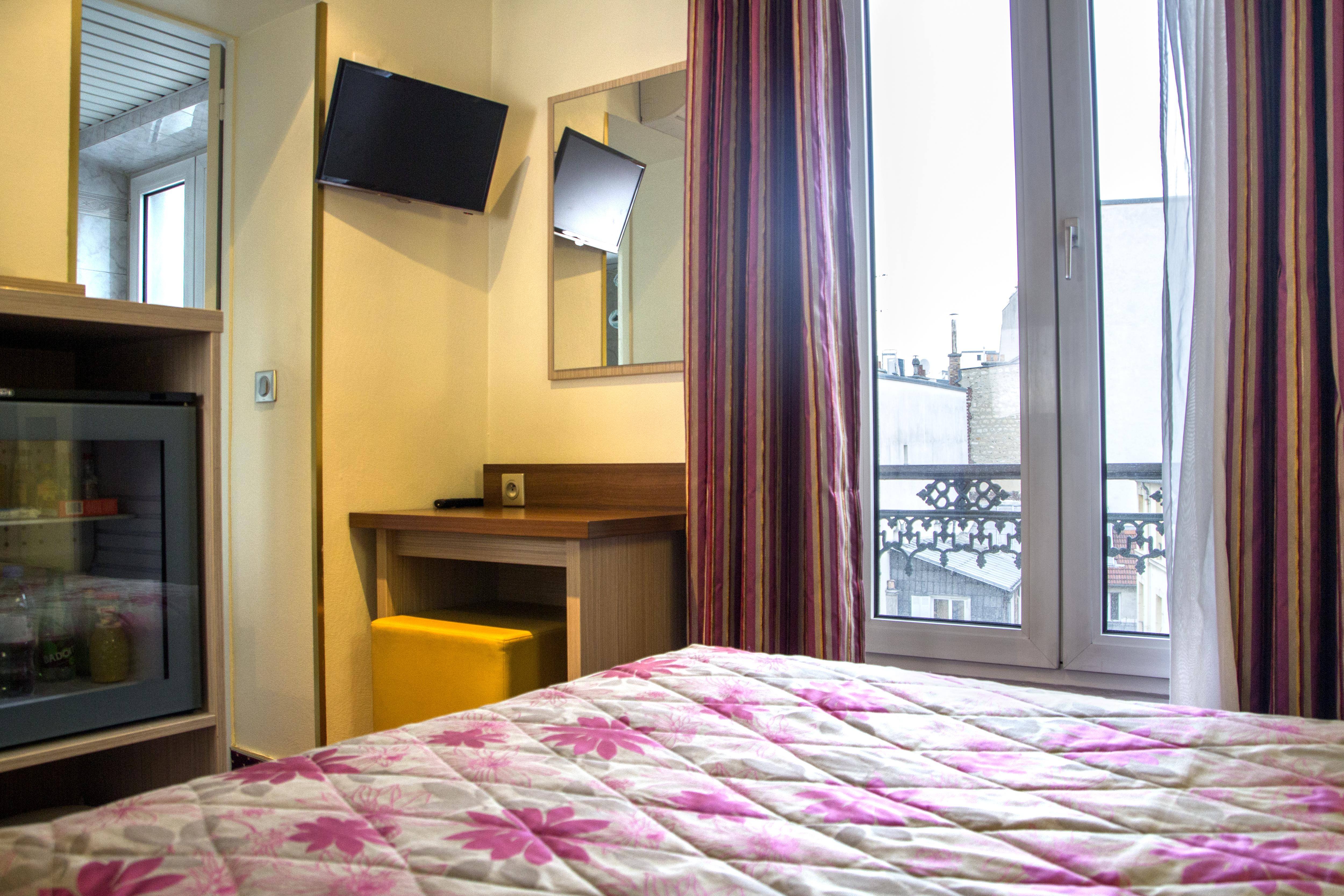 Hotel Terminus Montparnasse Paris Exteriör bild