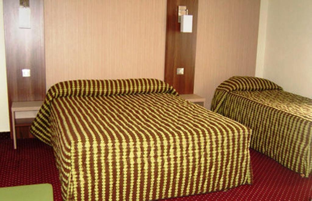 Hotel Terminus Montparnasse Paris Exteriör bild
